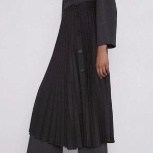 Zara PLEATED BUTTONED MIDI SKIRT charcoal gray